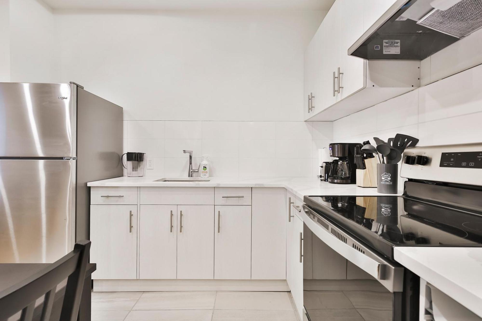 מונטריאול Stanley Suites מראה חיצוני תמונה